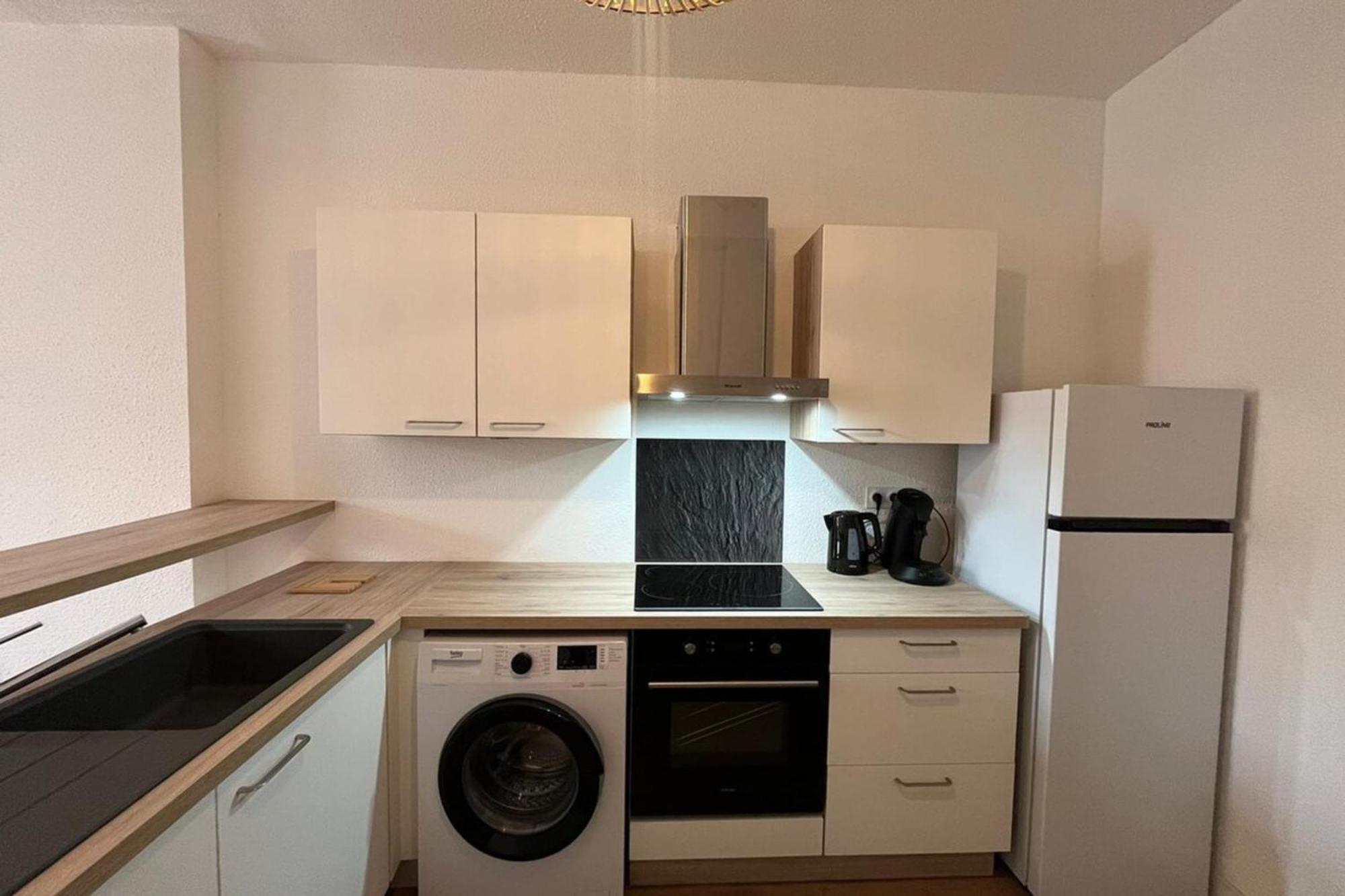 Le Cocon - Wifi - Cour Privative - Proche Halles Narbonne Dış mekan fotoğraf