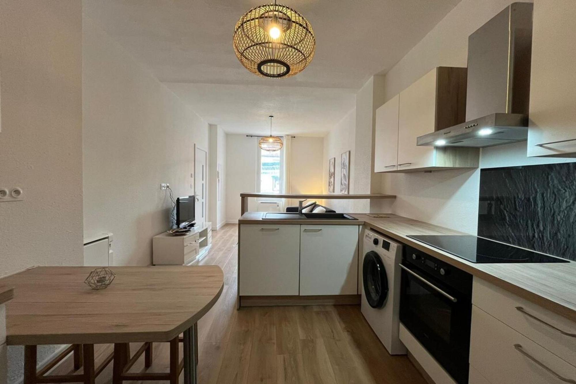 Le Cocon - Wifi - Cour Privative - Proche Halles Narbonne Dış mekan fotoğraf