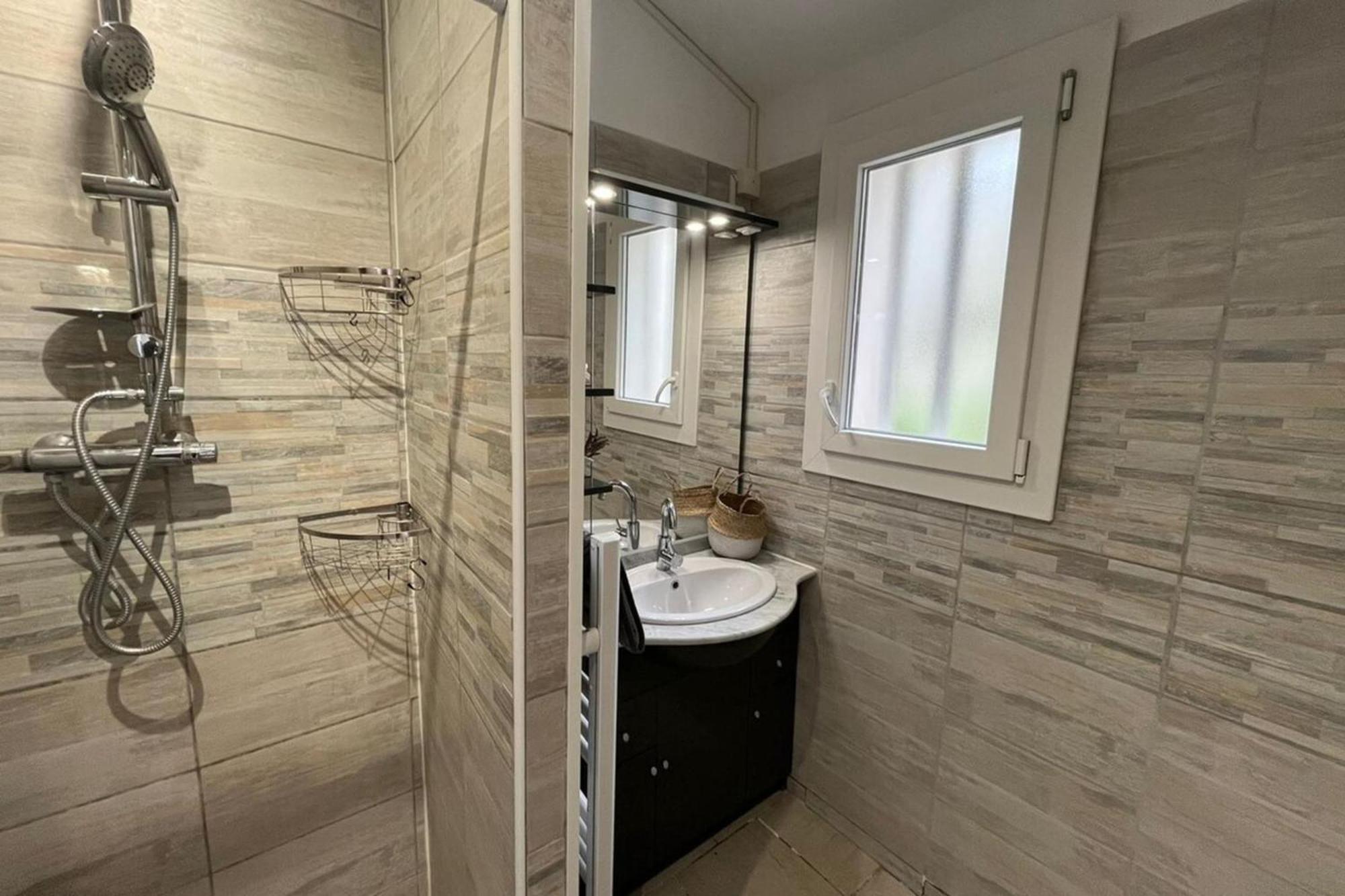 Le Cocon - Wifi - Cour Privative - Proche Halles Narbonne Dış mekan fotoğraf